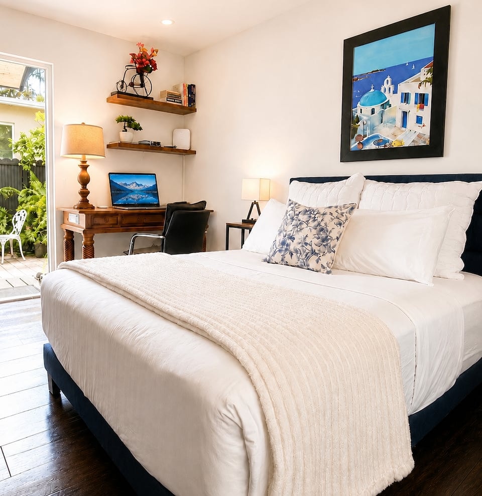 Blue Garden Studio bedroom